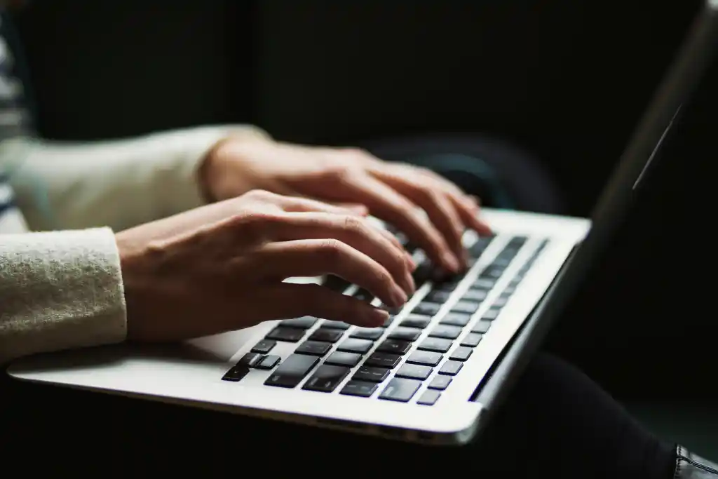 Benefits of using a Typing Center in Dubai_ Time, Cost & Accuracy Explained
